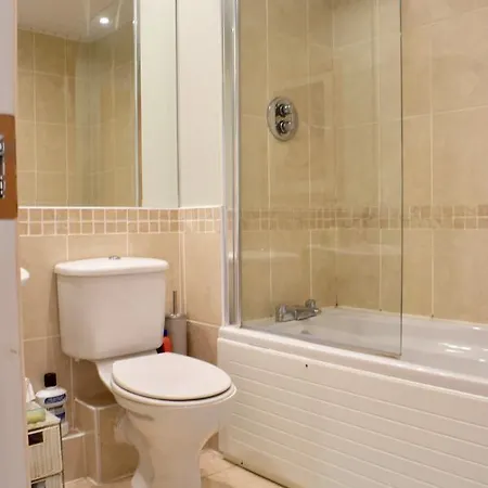 Apartamento Modern 2 Bedroom In Clontarf